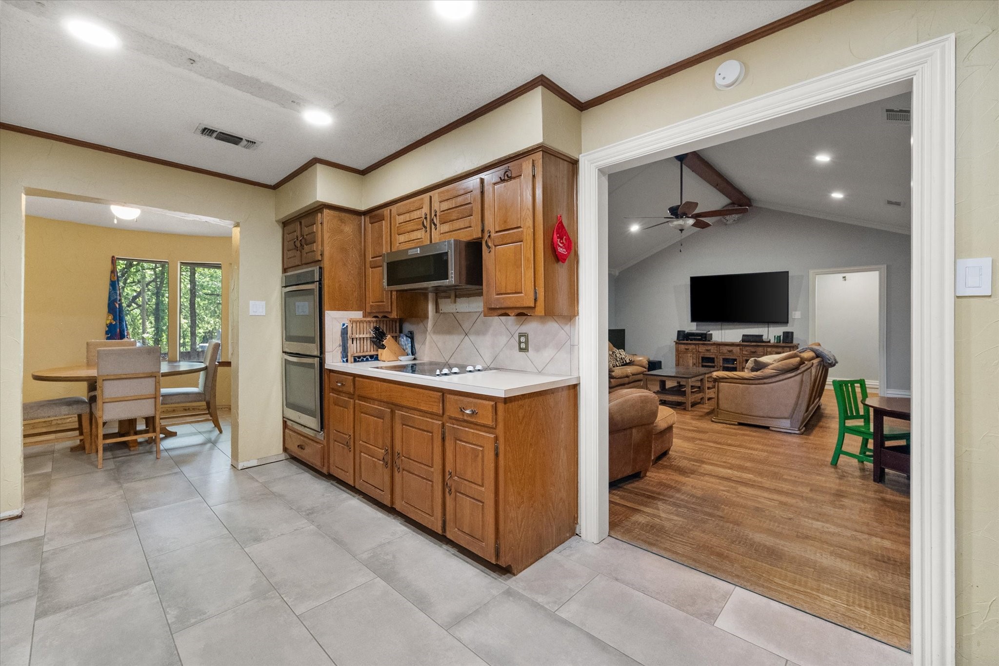 6110 Amicable Drive