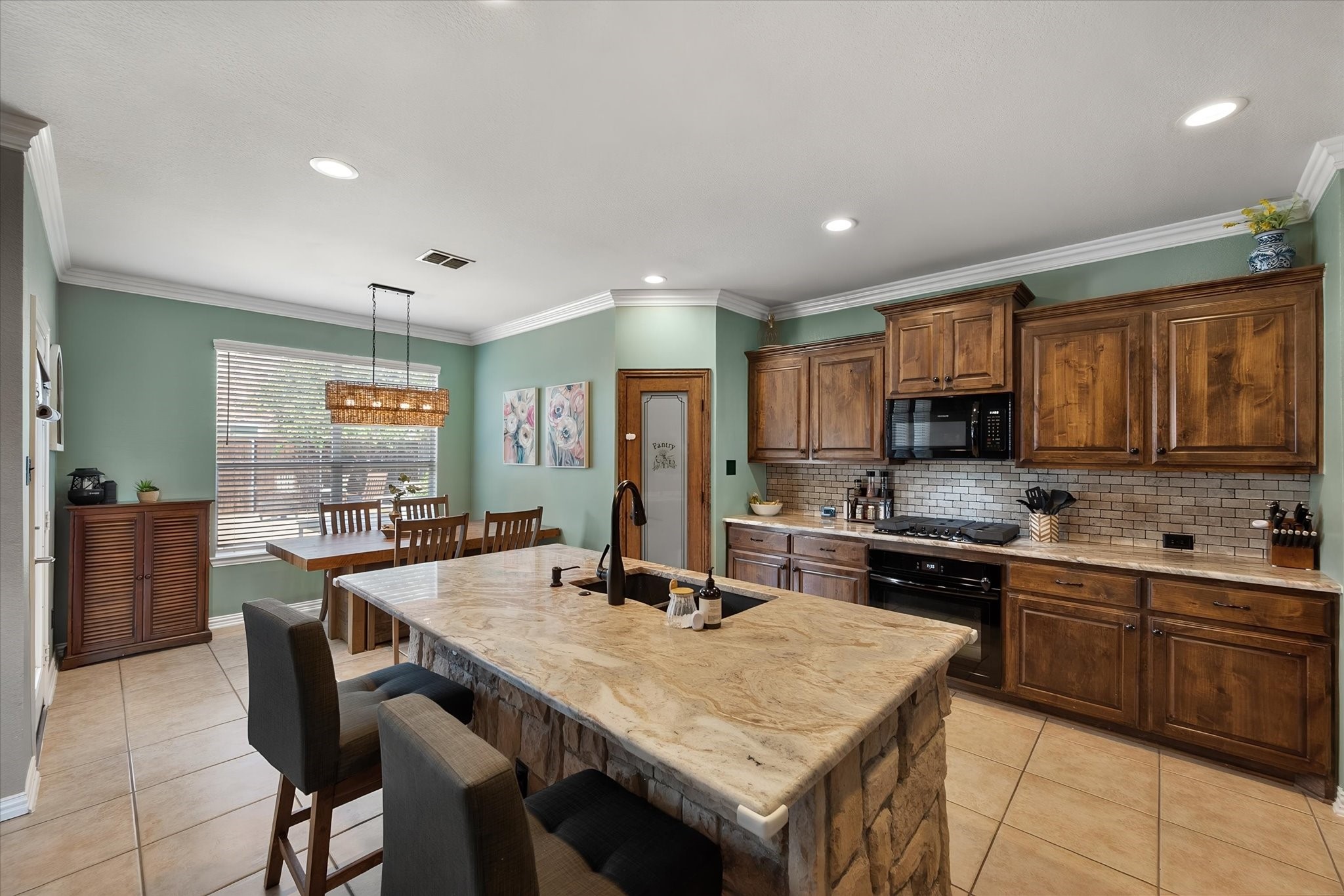 13801 Hunter Jake Drive