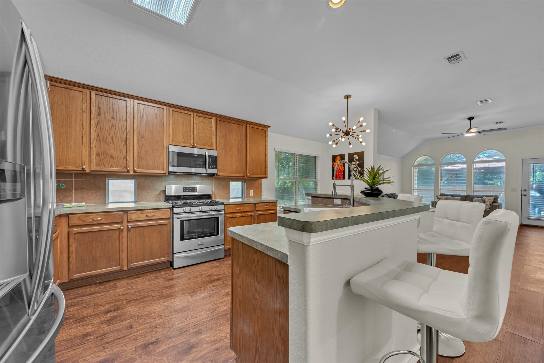 8102 Mansanillo Court