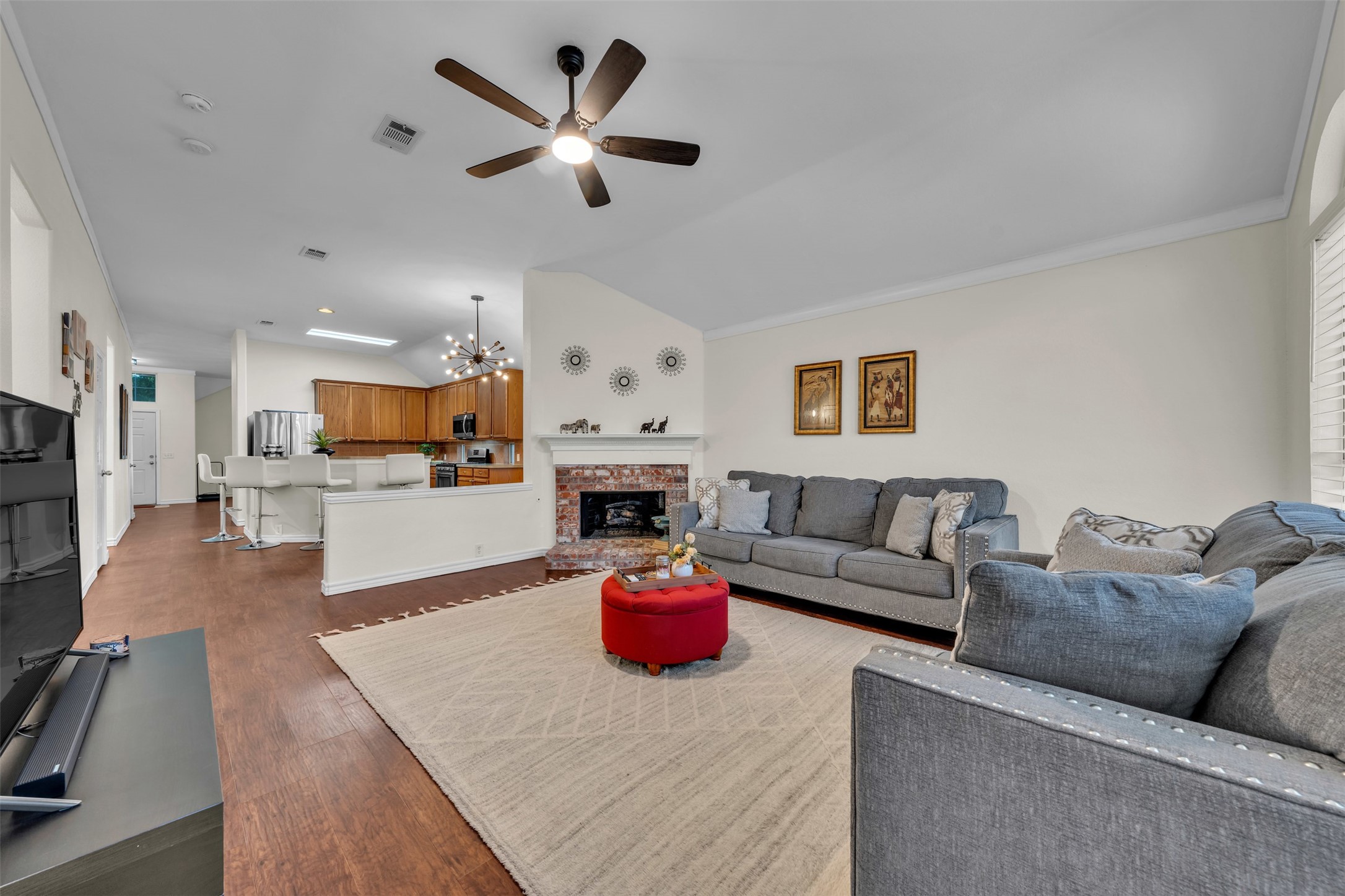 8102 Mansanillo Court