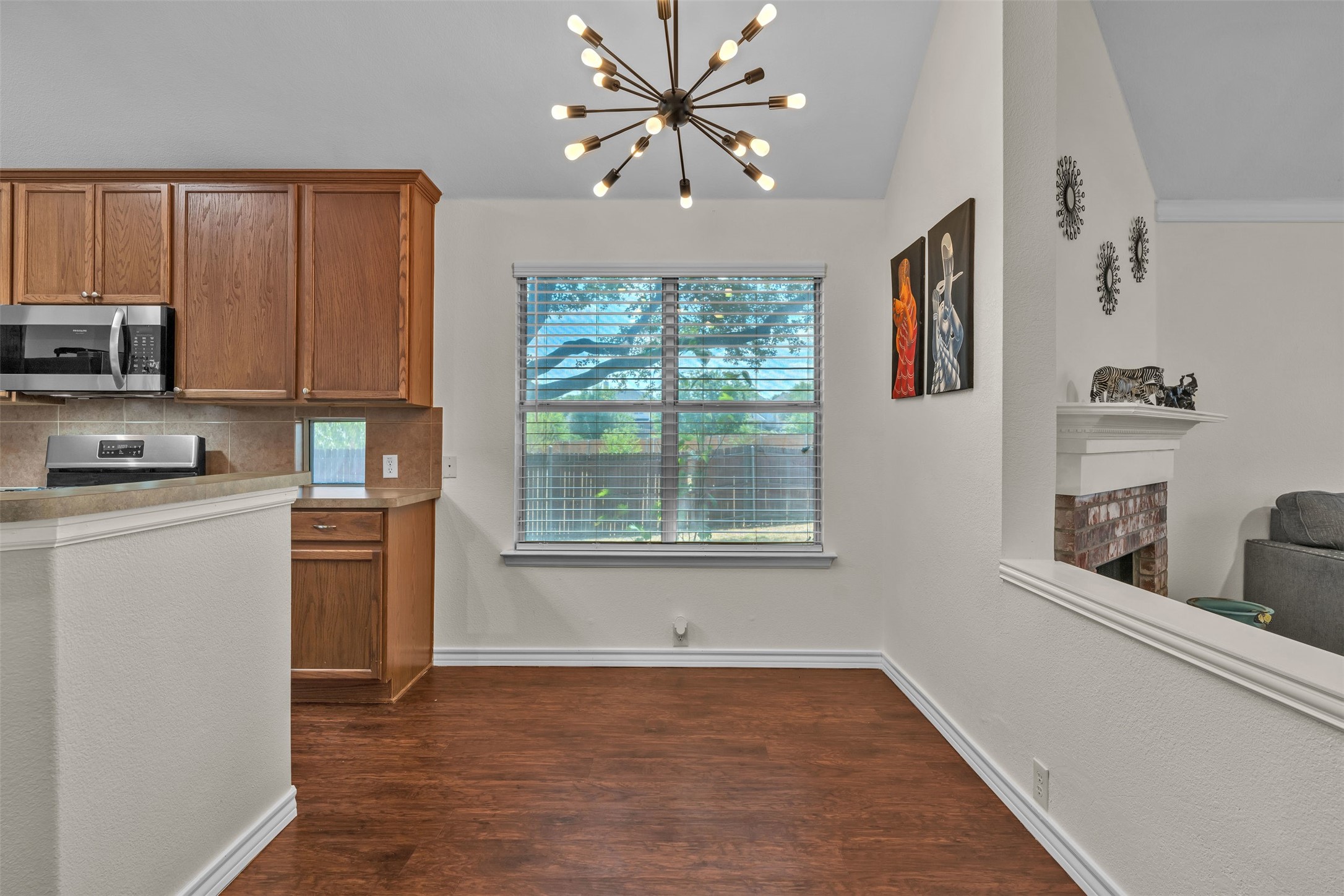 8102 Mansanillo Court