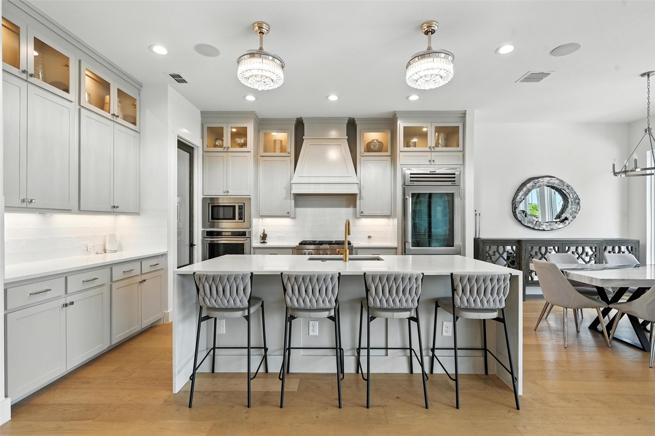 5105 Havana Drive