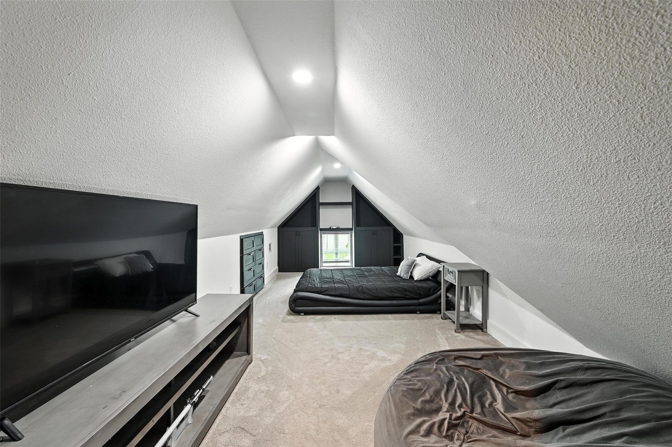 5105 Havana Drive