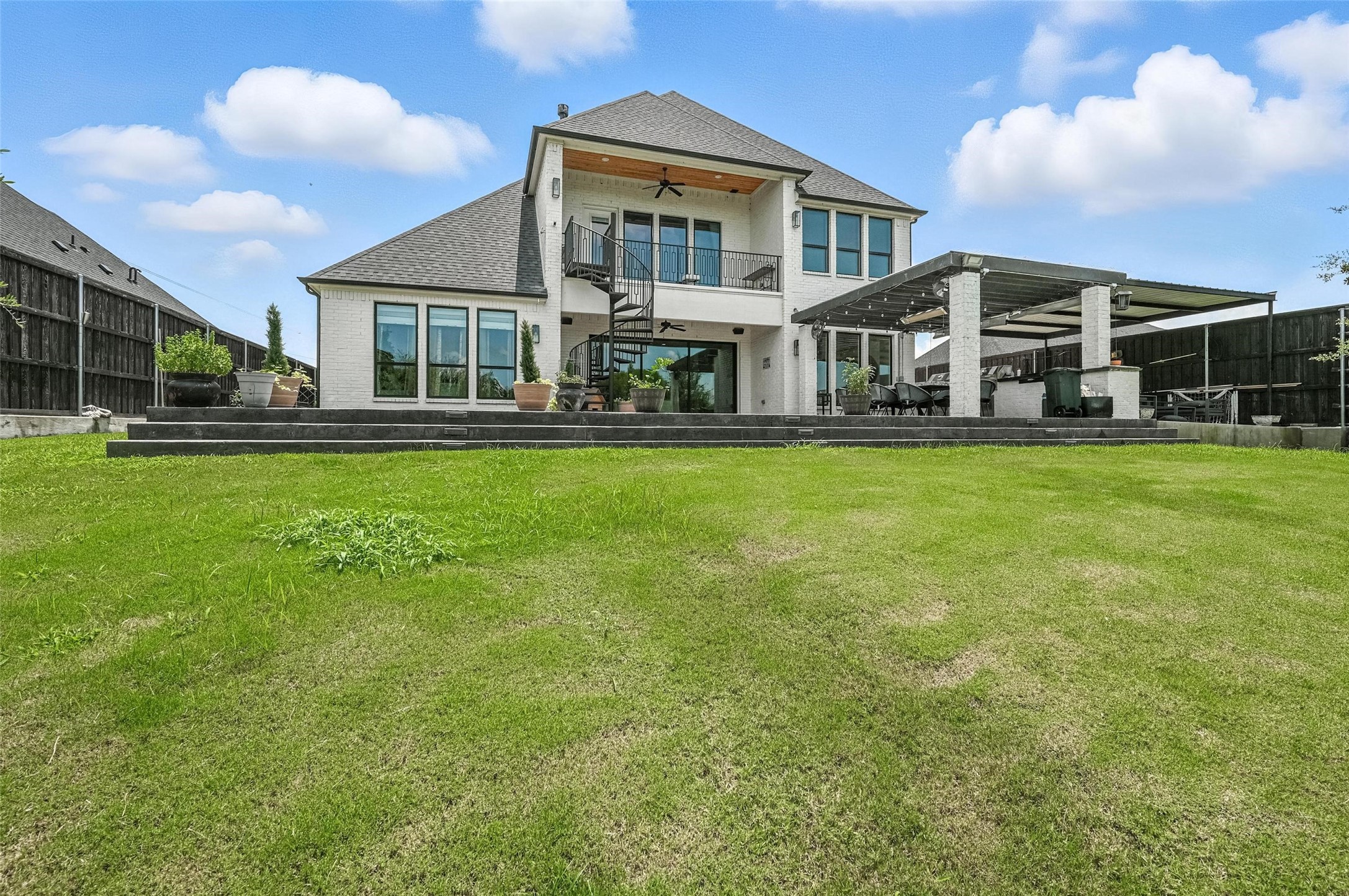 5105 Havana Drive