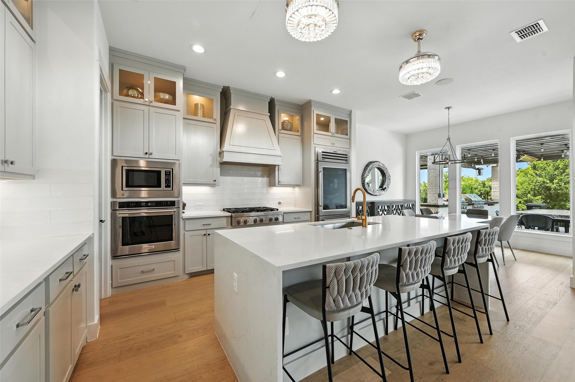 5105 Havana Drive
