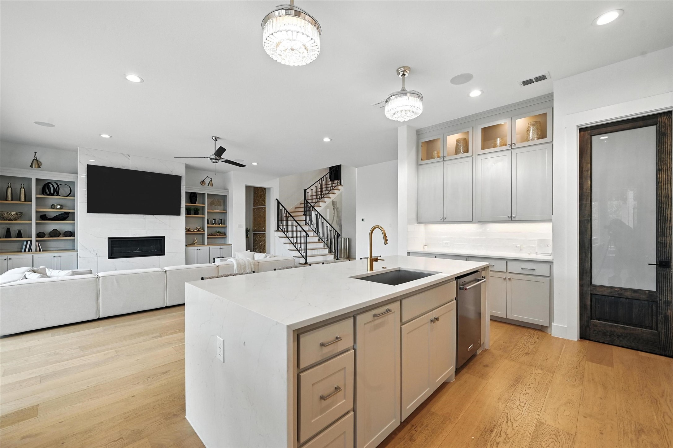 5105 Havana Drive