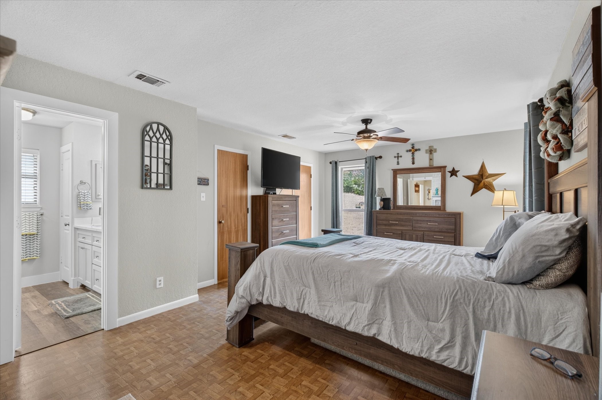 448 Remuda Drive