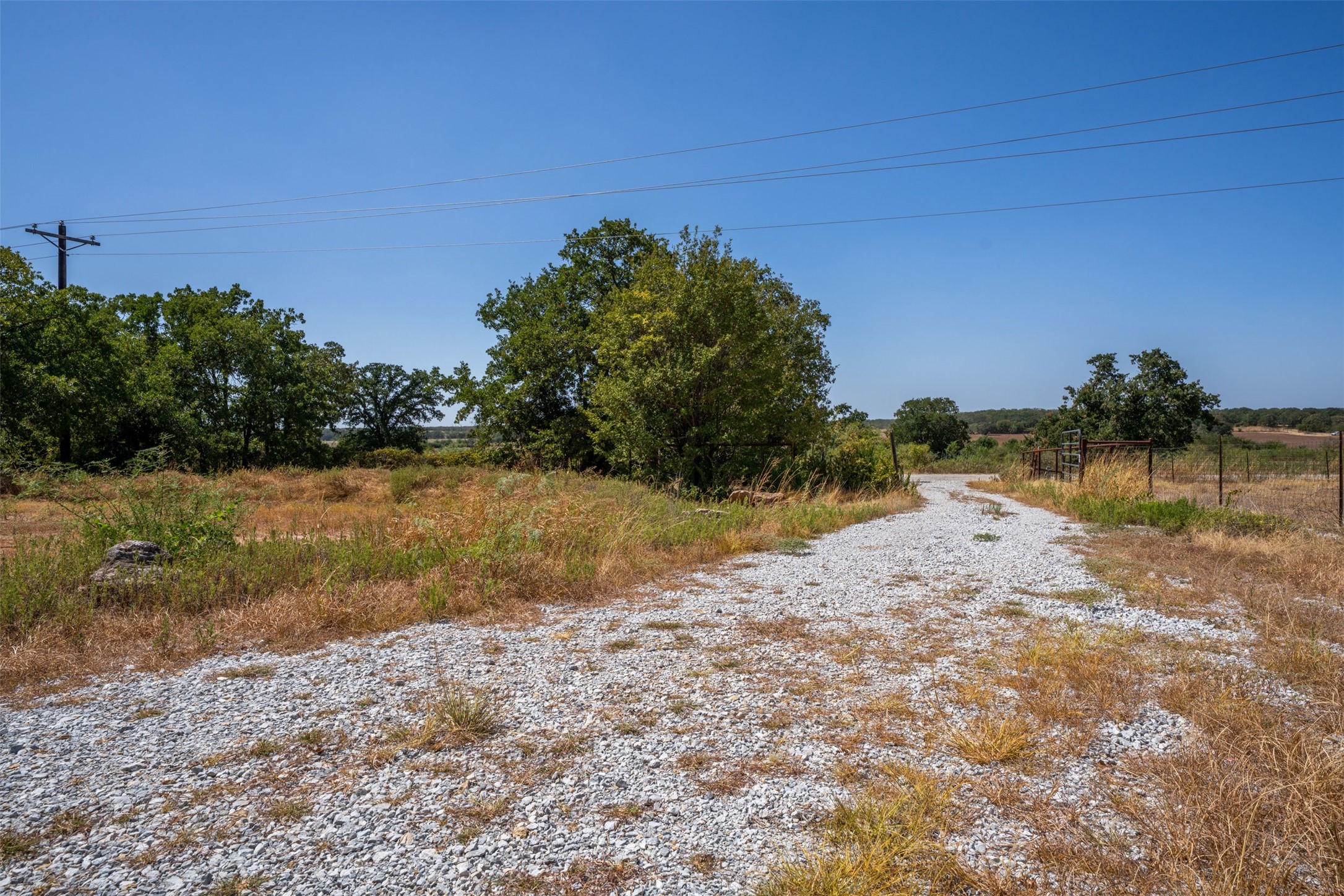 1714 County Road 1886