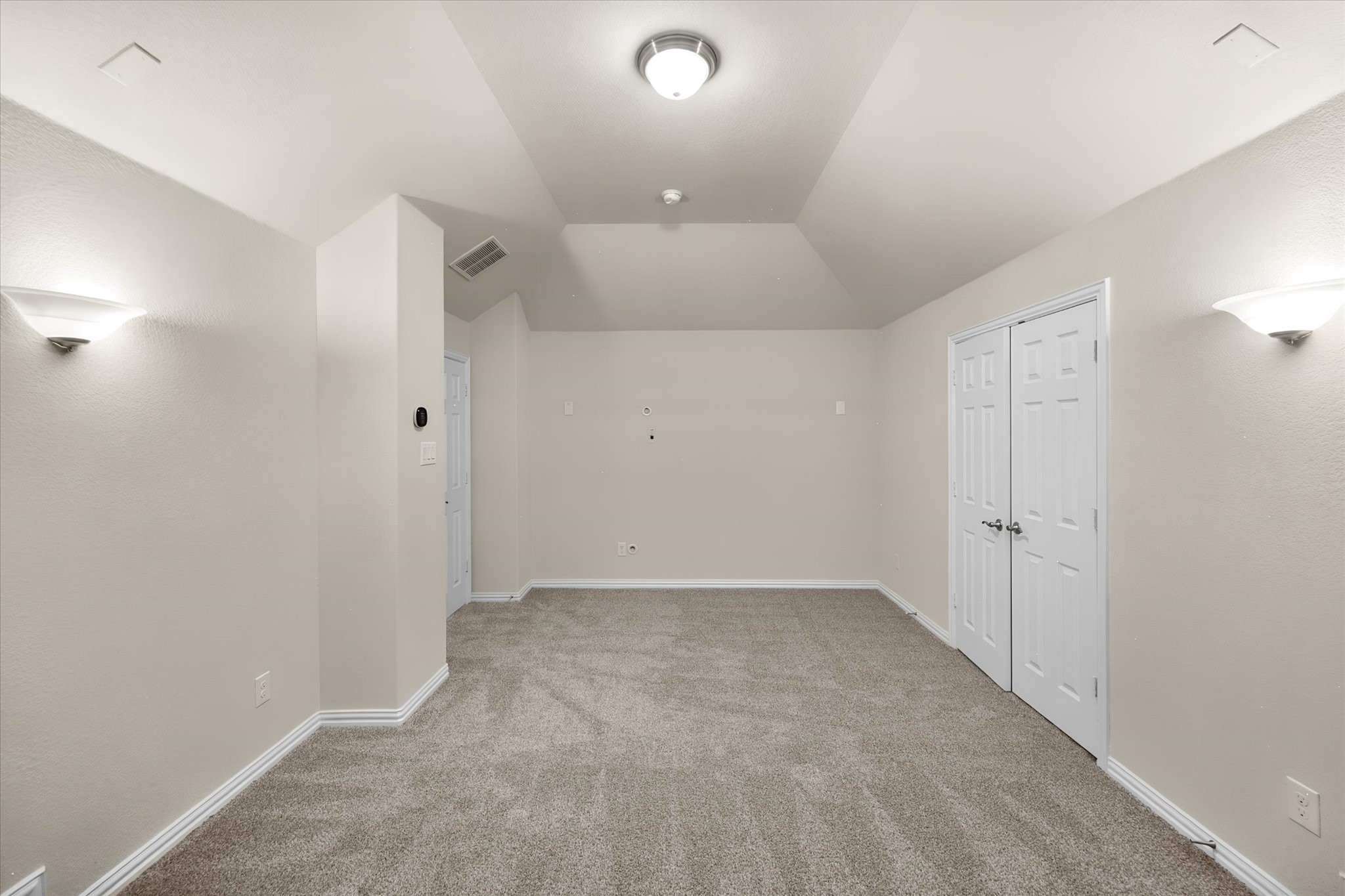 709 Netherfield Parkway