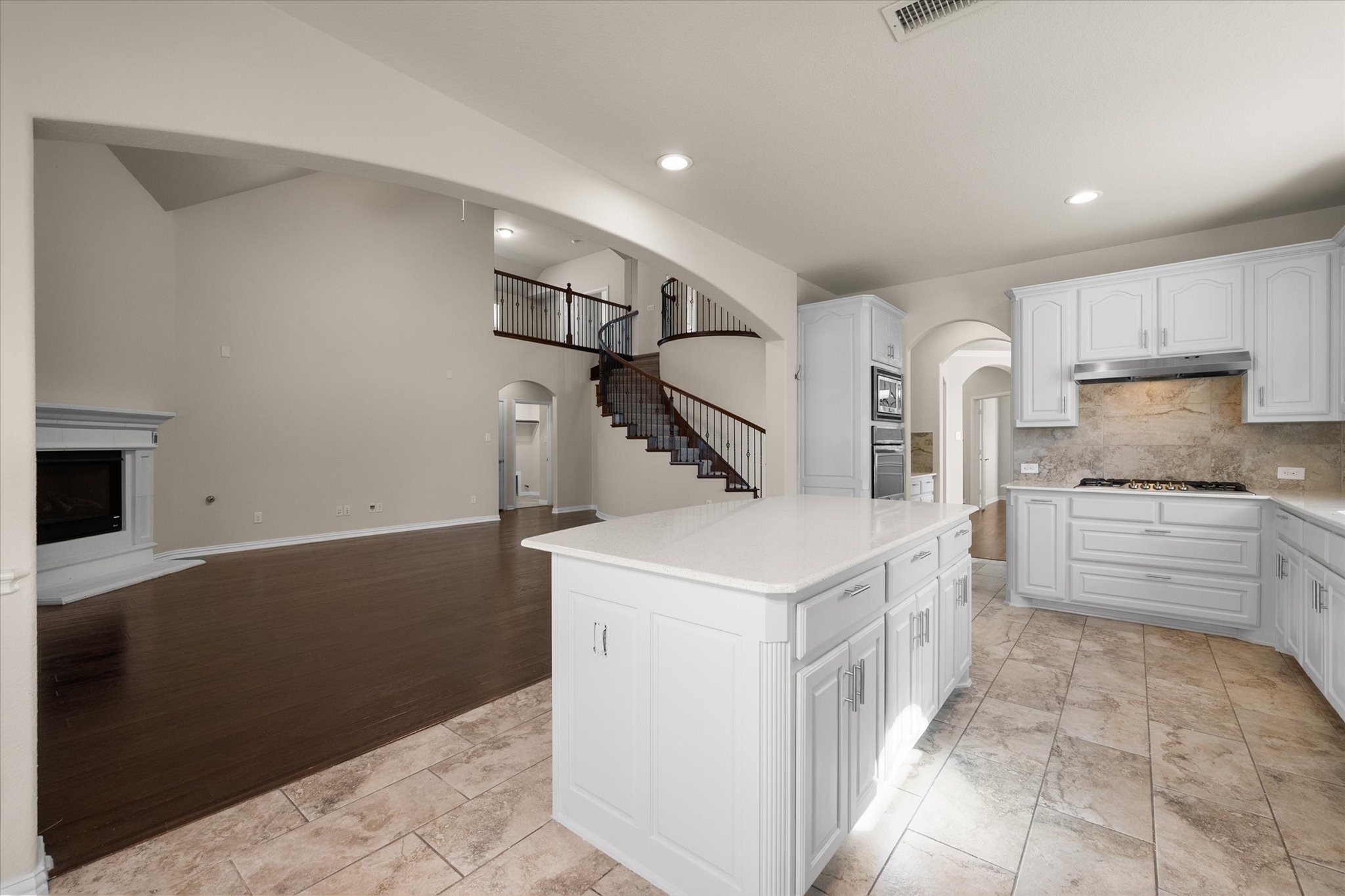 709 Netherfield Parkway