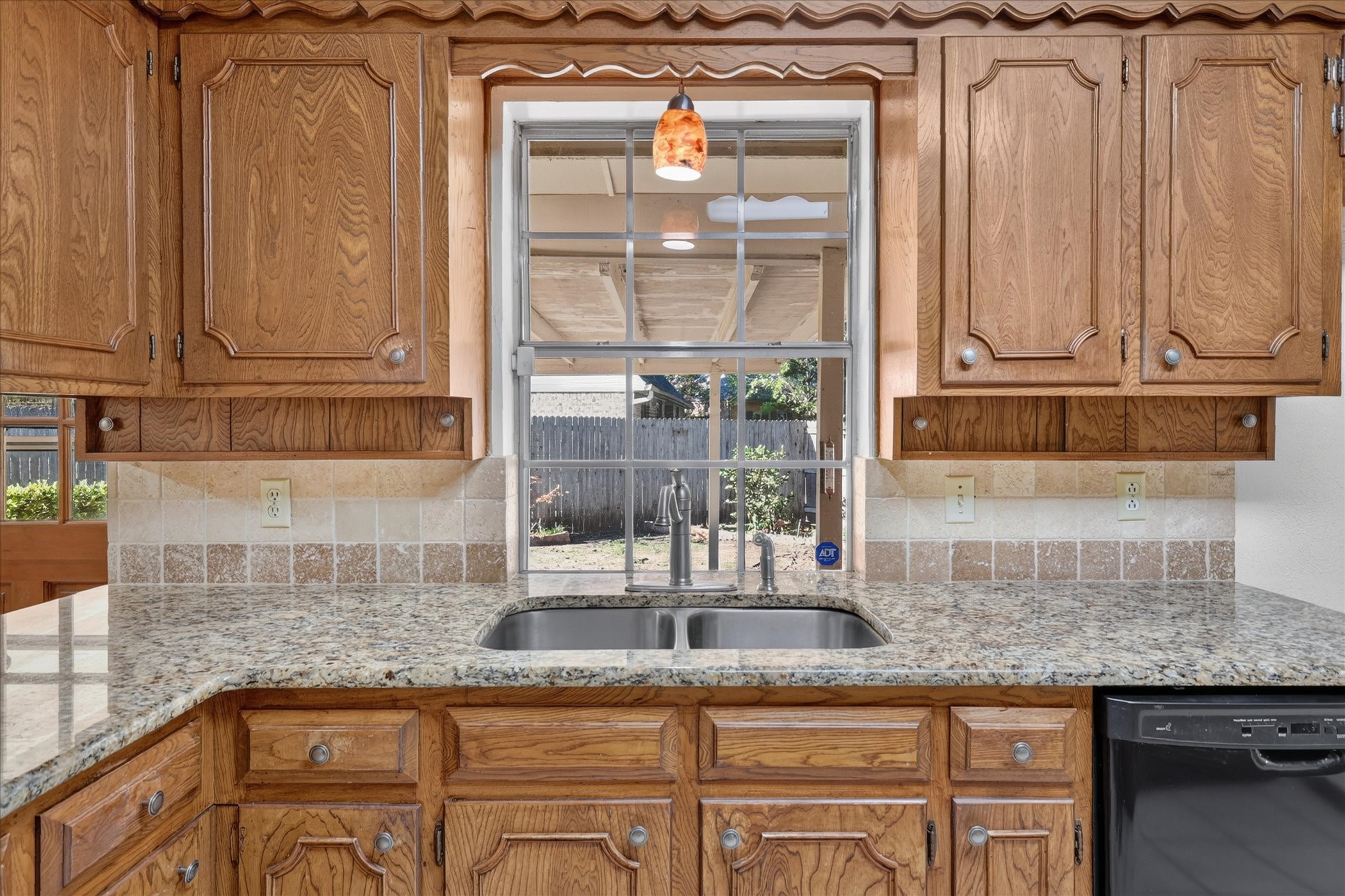 1818 Lakemont Court