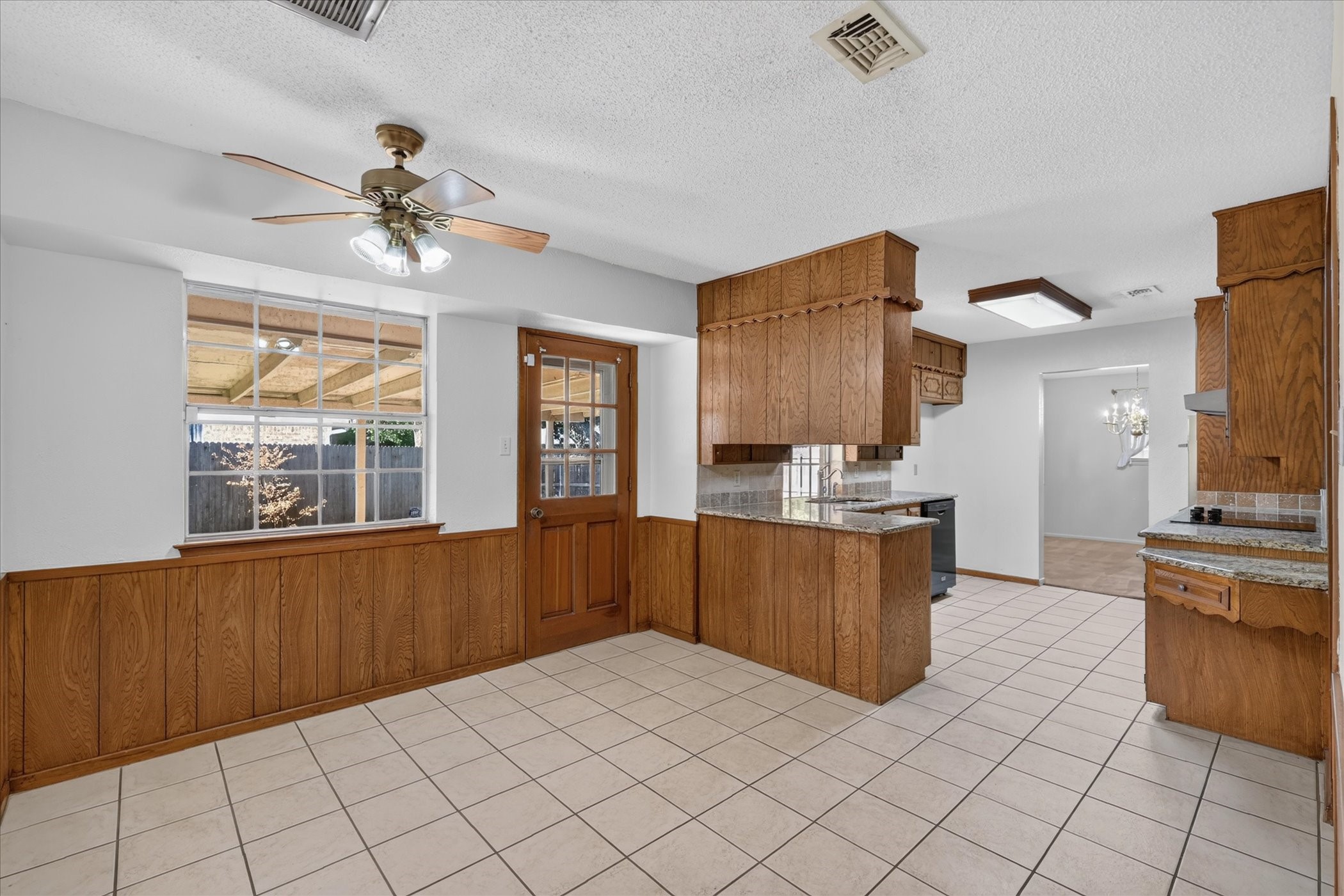 1818 Lakemont Court