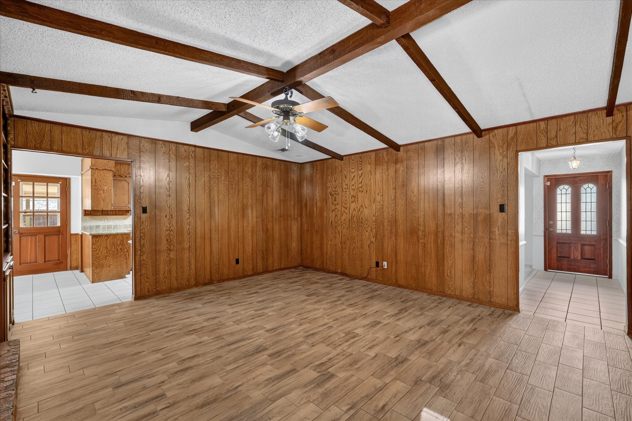 1818 Lakemont Court