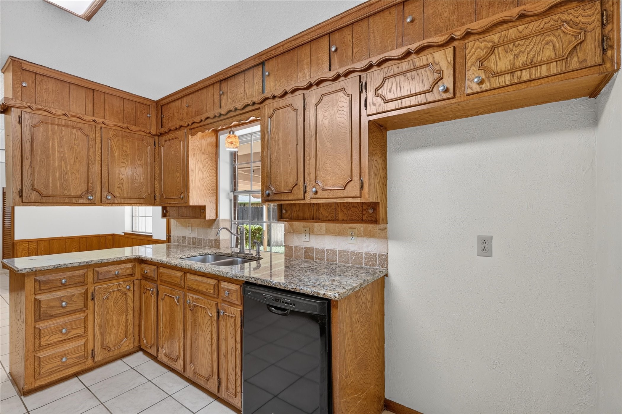 1818 Lakemont Court