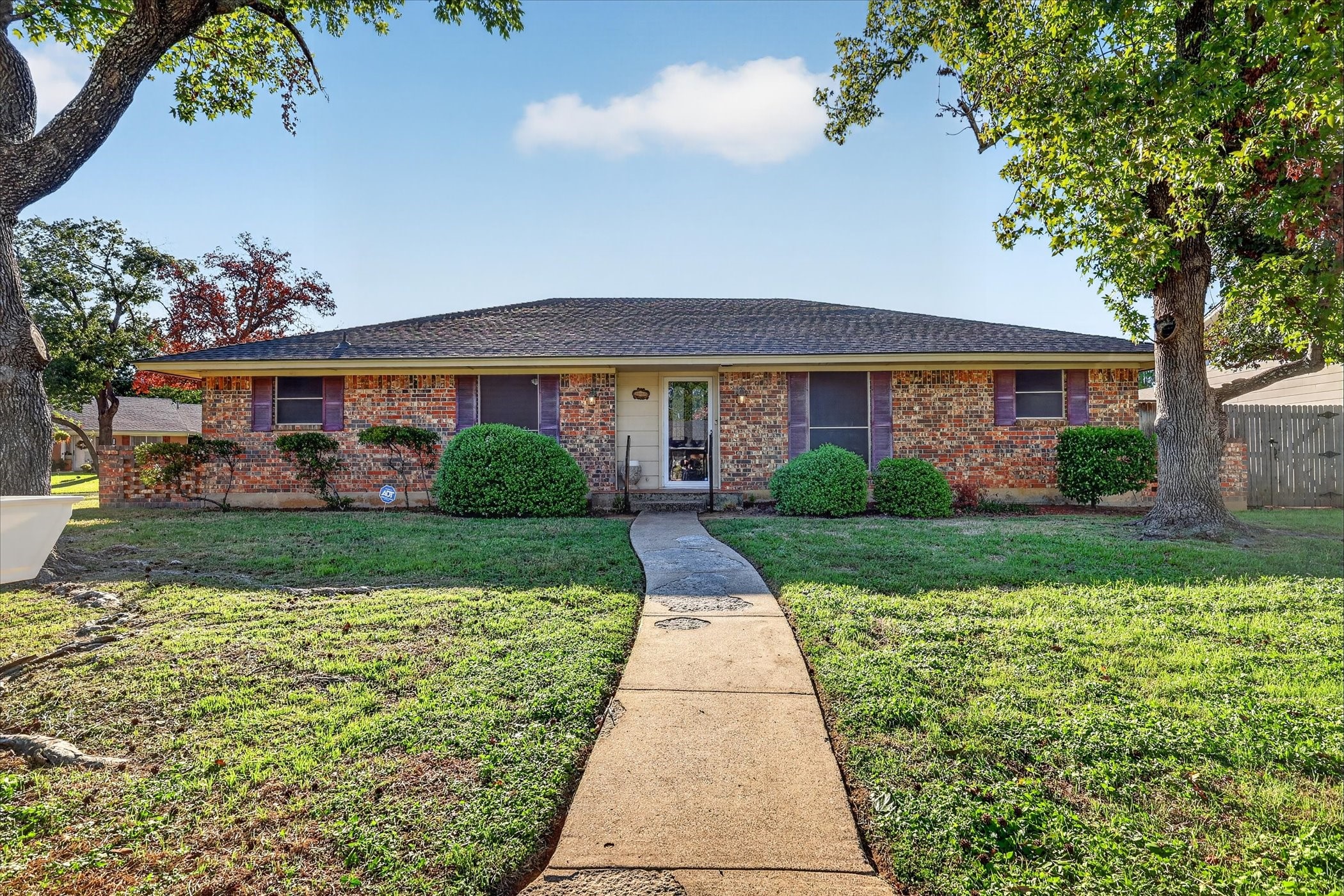 1818 Lakemont Court