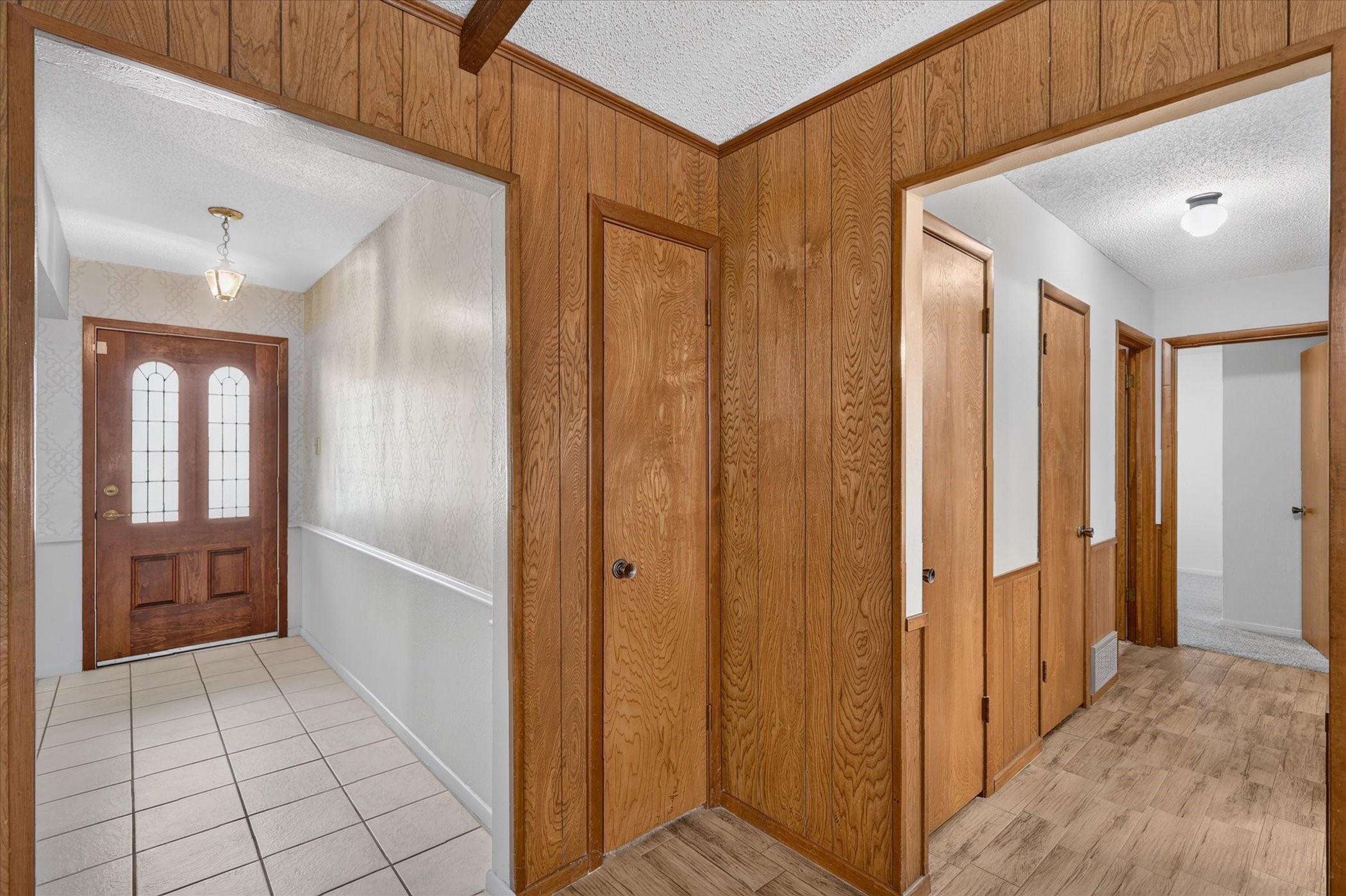 1818 Lakemont Court