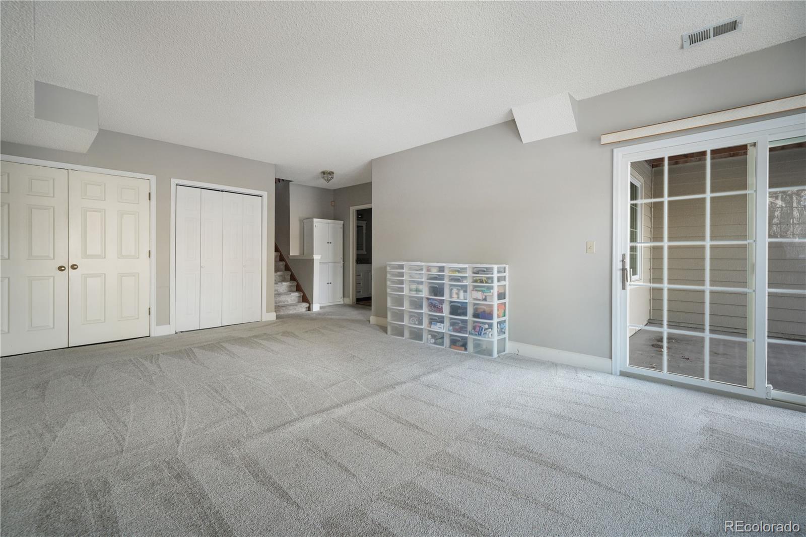 1912 E Phillips Drive