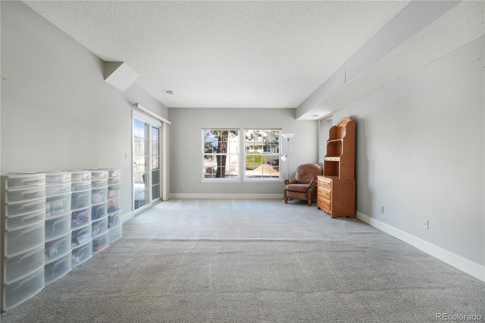 1912 E Phillips Drive