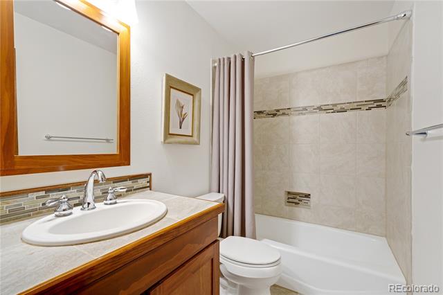11308 W 74th Place