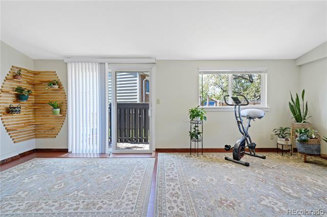11308 W 74th Place