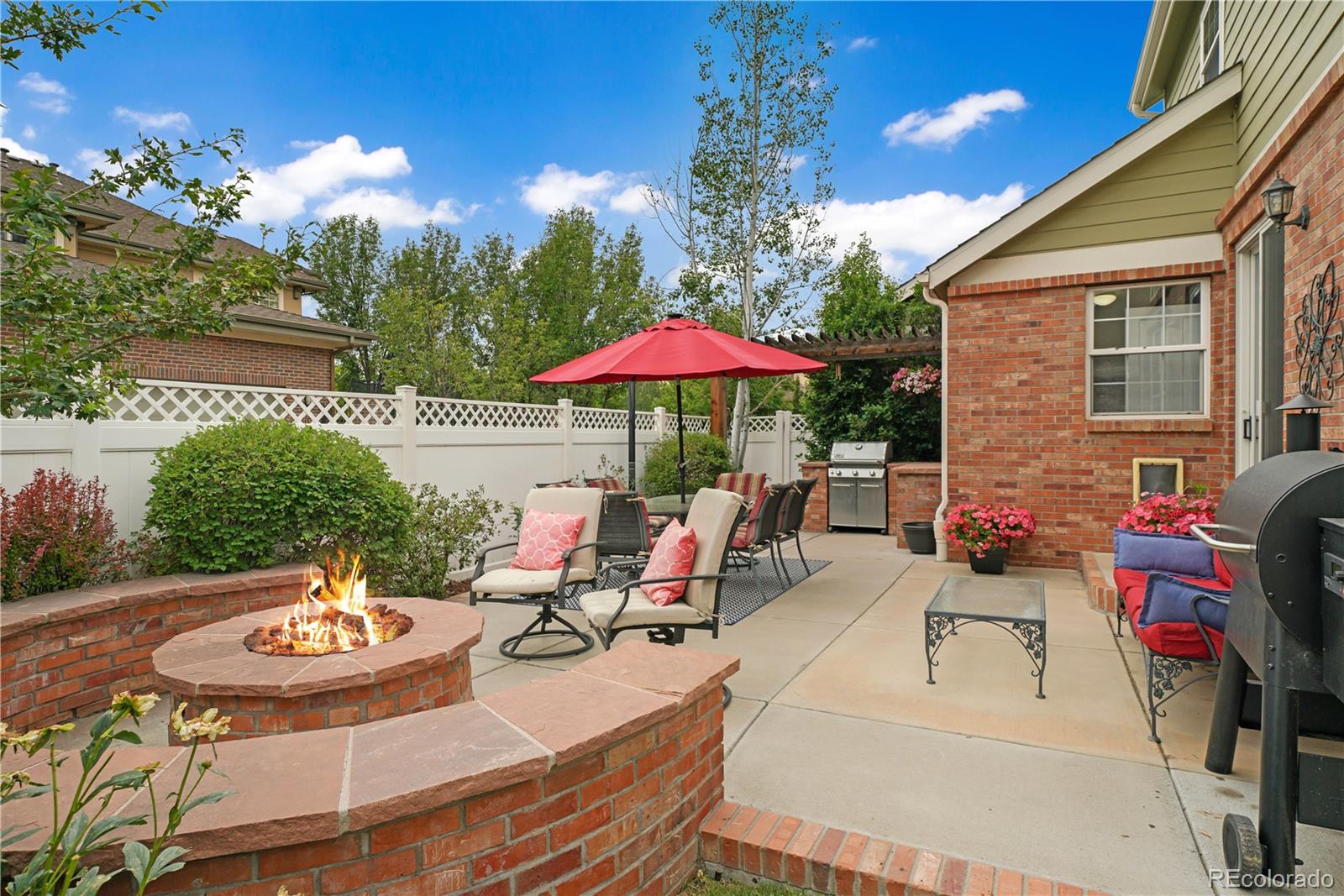 7922 E 6th Place