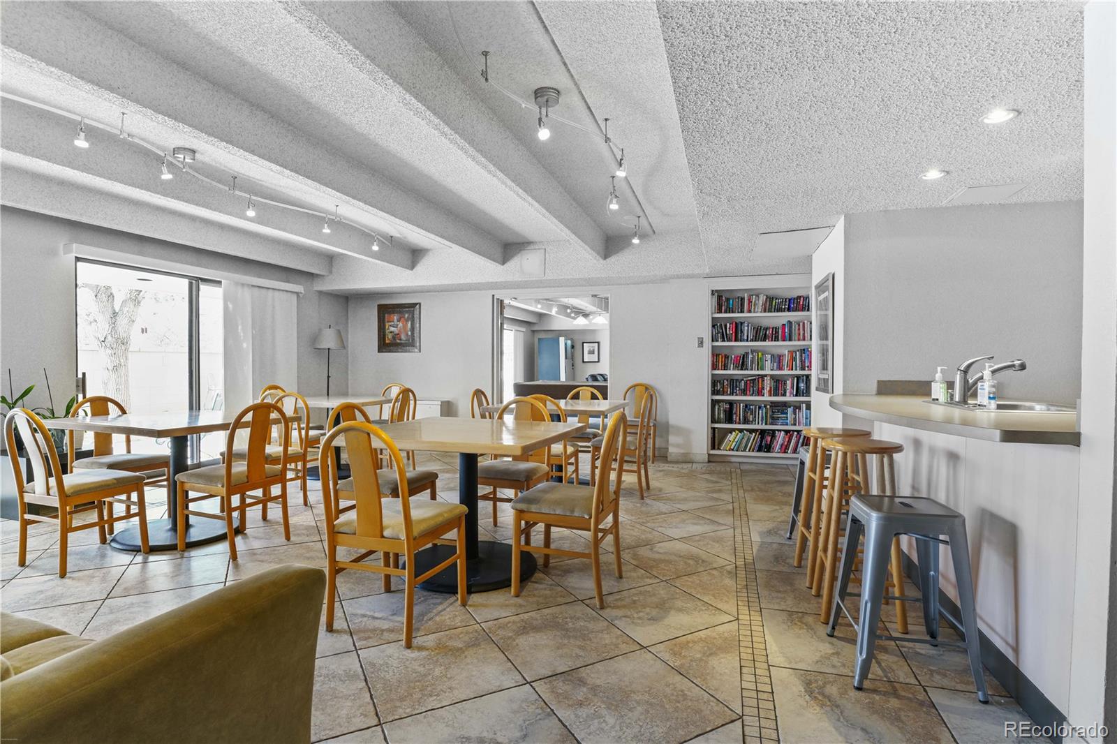 777 N Washington Street Unit: 204