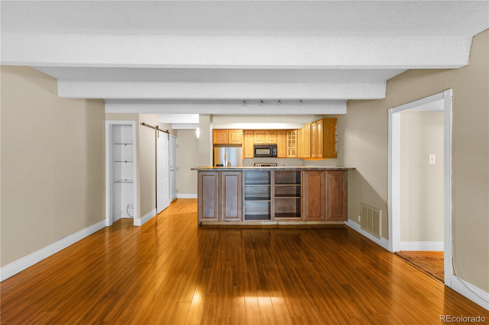 777 N Washington Street Unit: 204