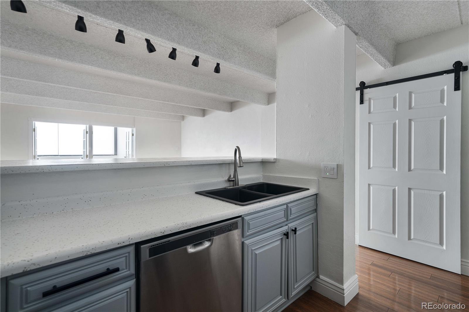777 N Washington Street Unit: 204