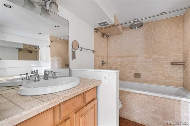 777 N Washington Street Unit: 204