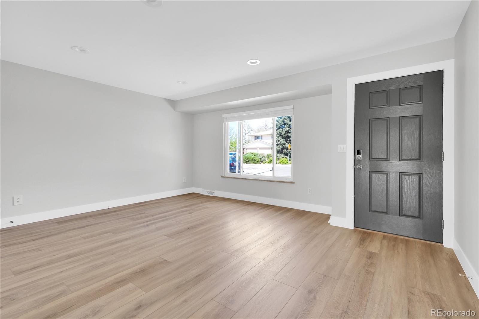 9204 W Colorado Avenue