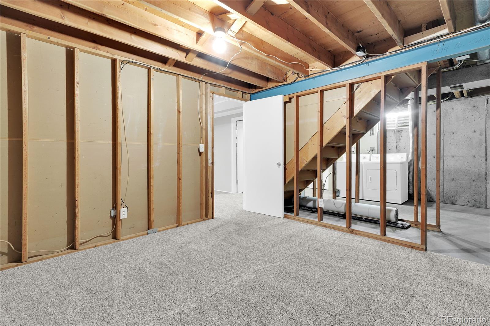 9204 W Colorado Avenue