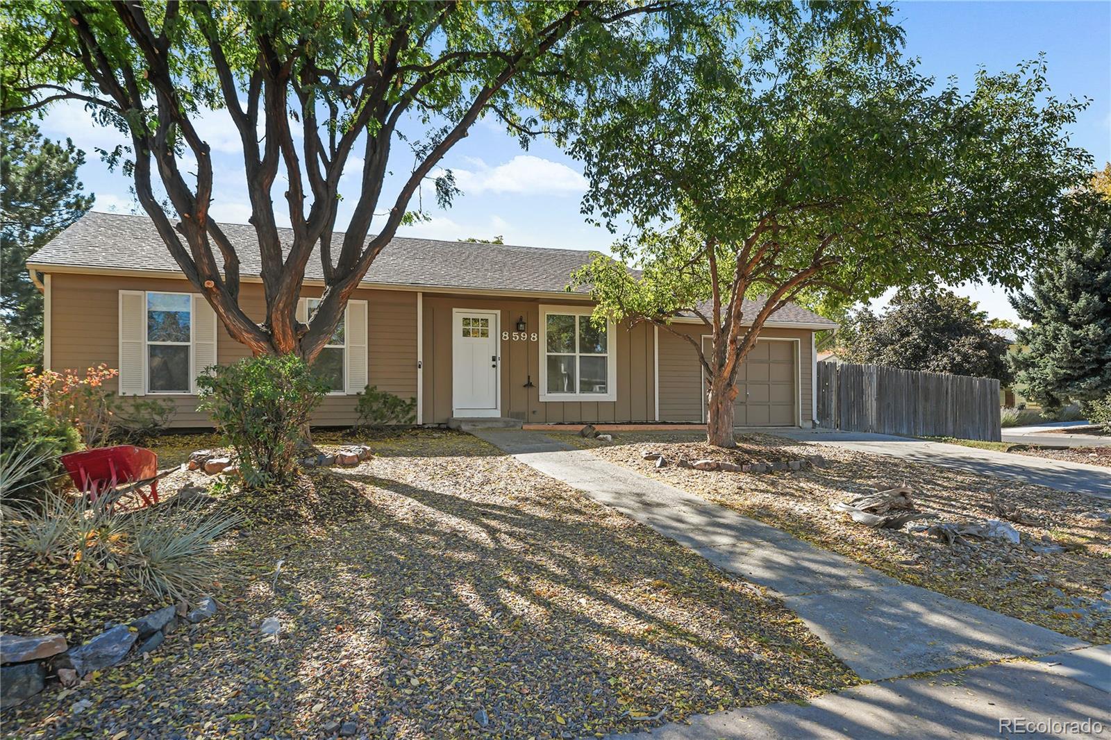 8598 W Dartmouth Place