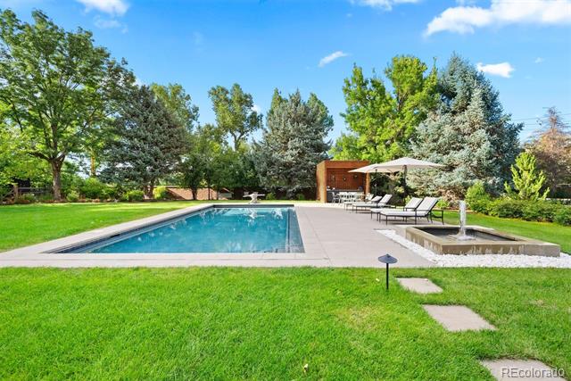 5 Cherrymoor Drive
