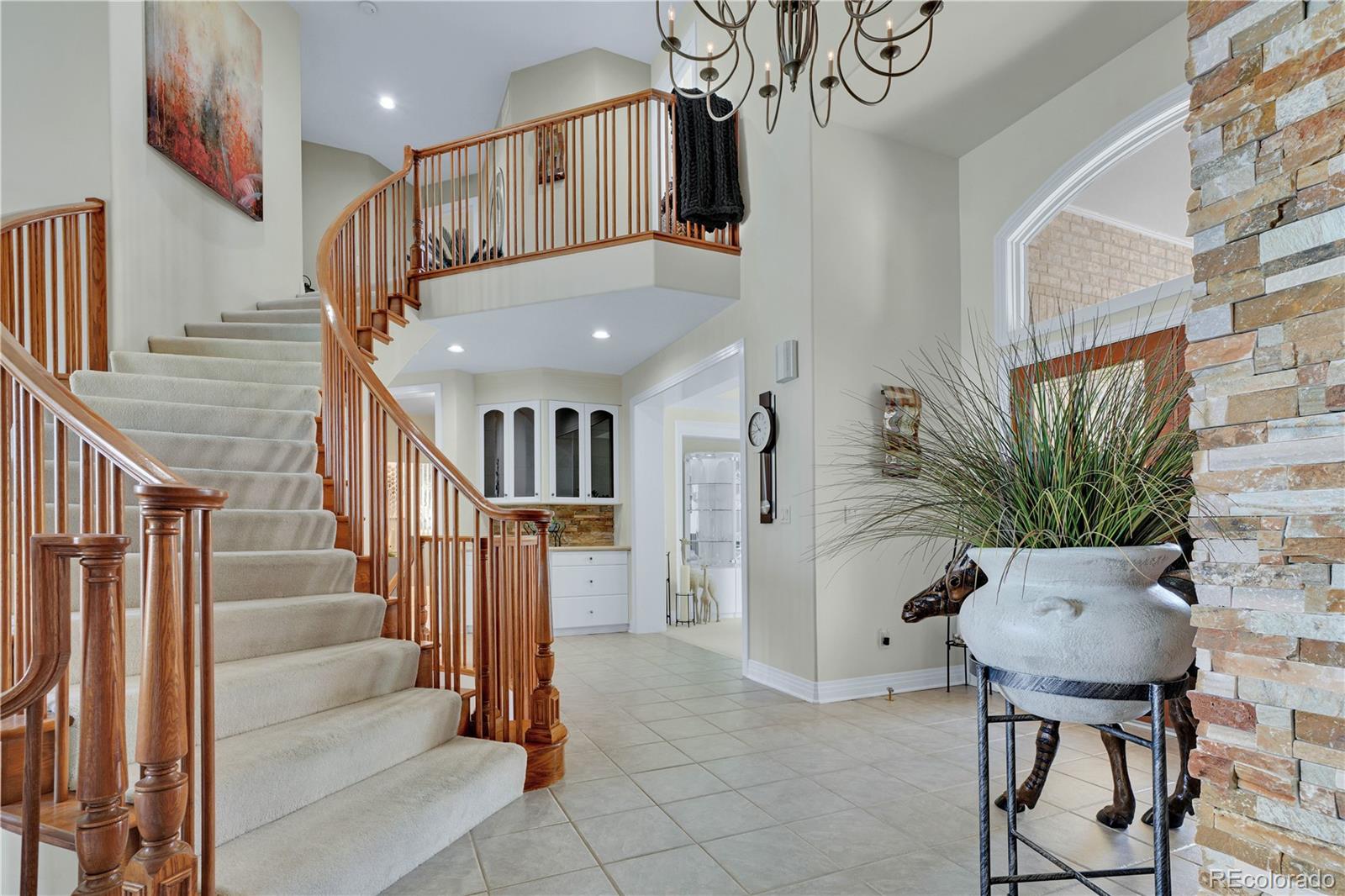 2060 S Robb Way