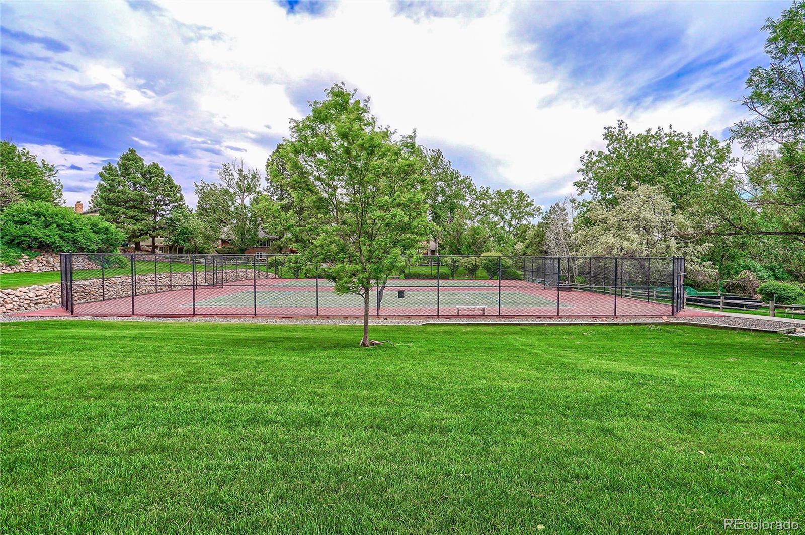 2060 S Robb Way