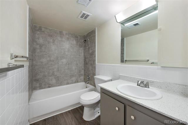 850 Utica Street Unit: B