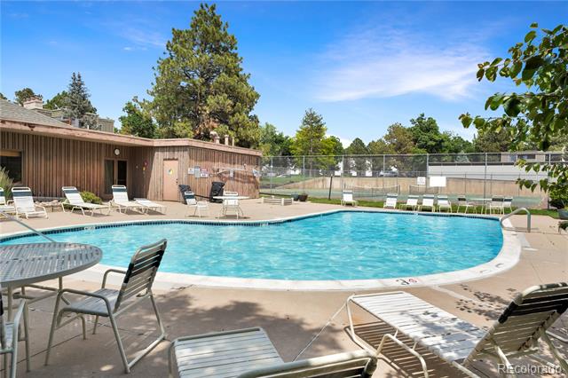 2525 S Dayton Way Unit: 1510