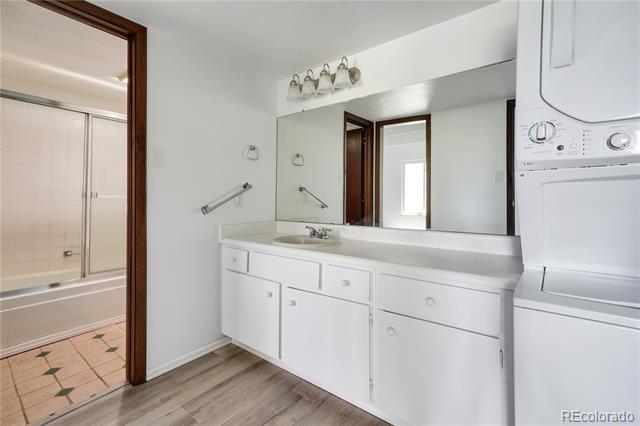 2525 S Dayton Way Unit: 1510