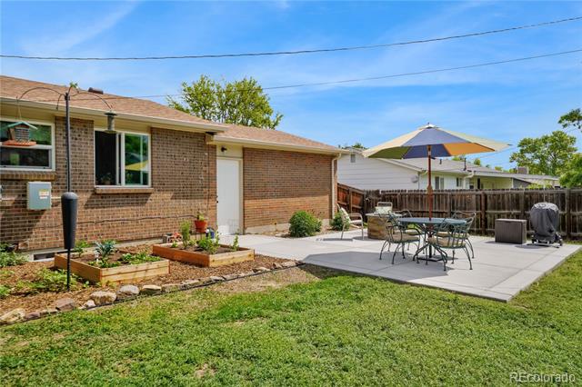 6180 W 77th Place