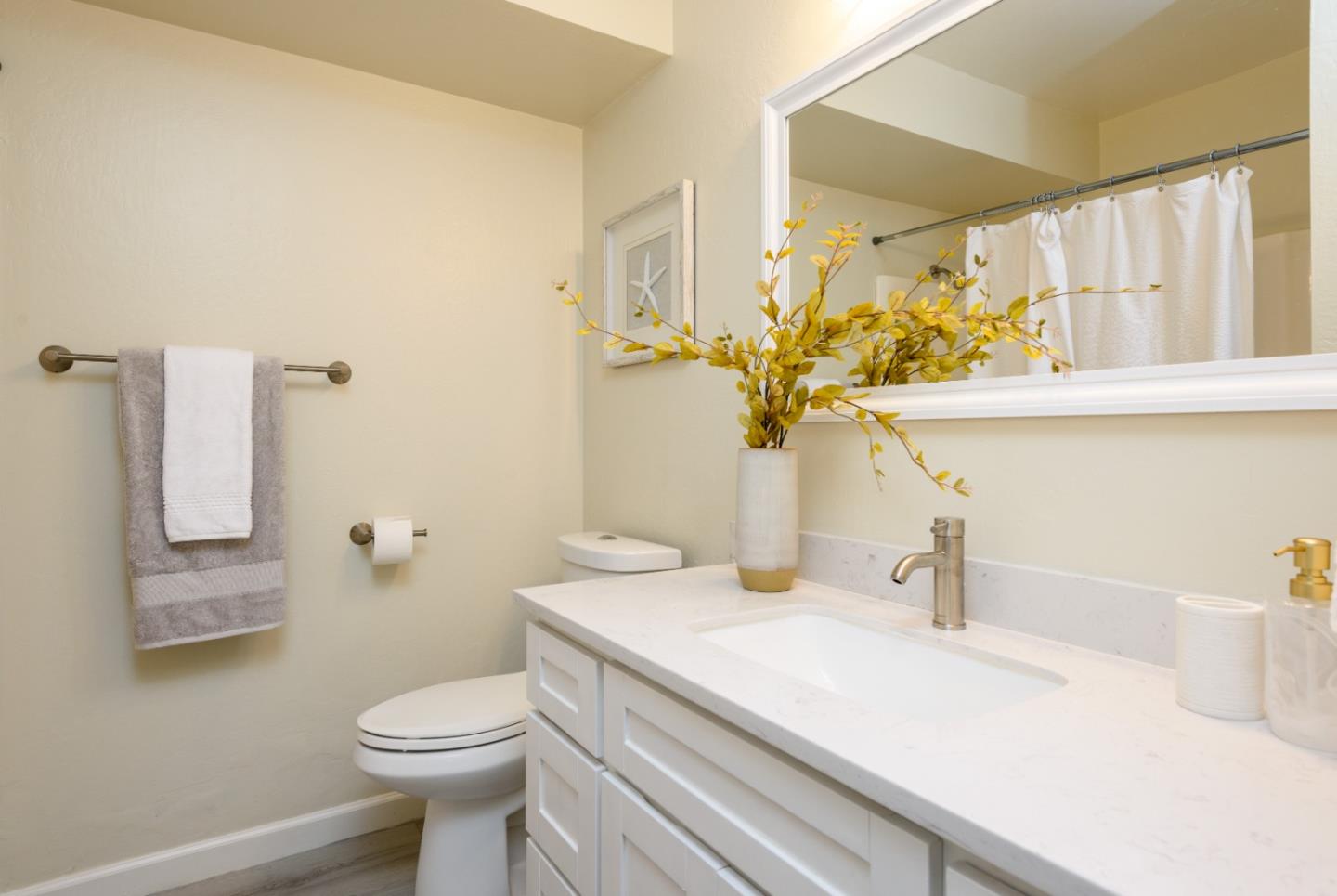 4050 Farm Hill Boulevard, Unit 3