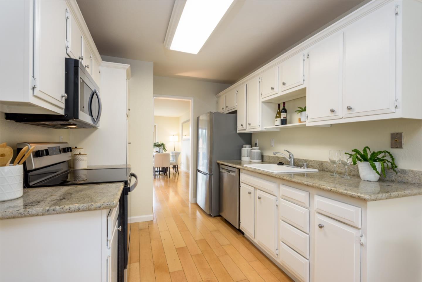 4050 Farm Hill Boulevard, Unit 3