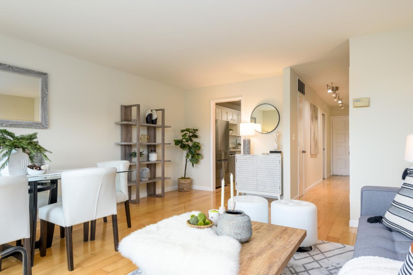 4050 Farm Hill Boulevard, Unit 3