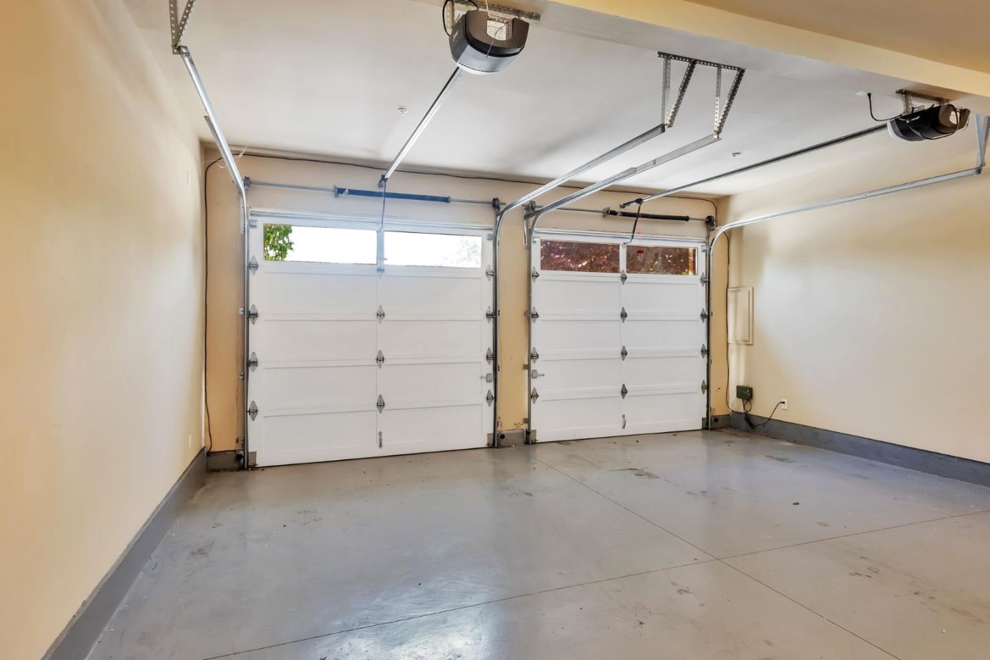 1601 Kentfield Avenue