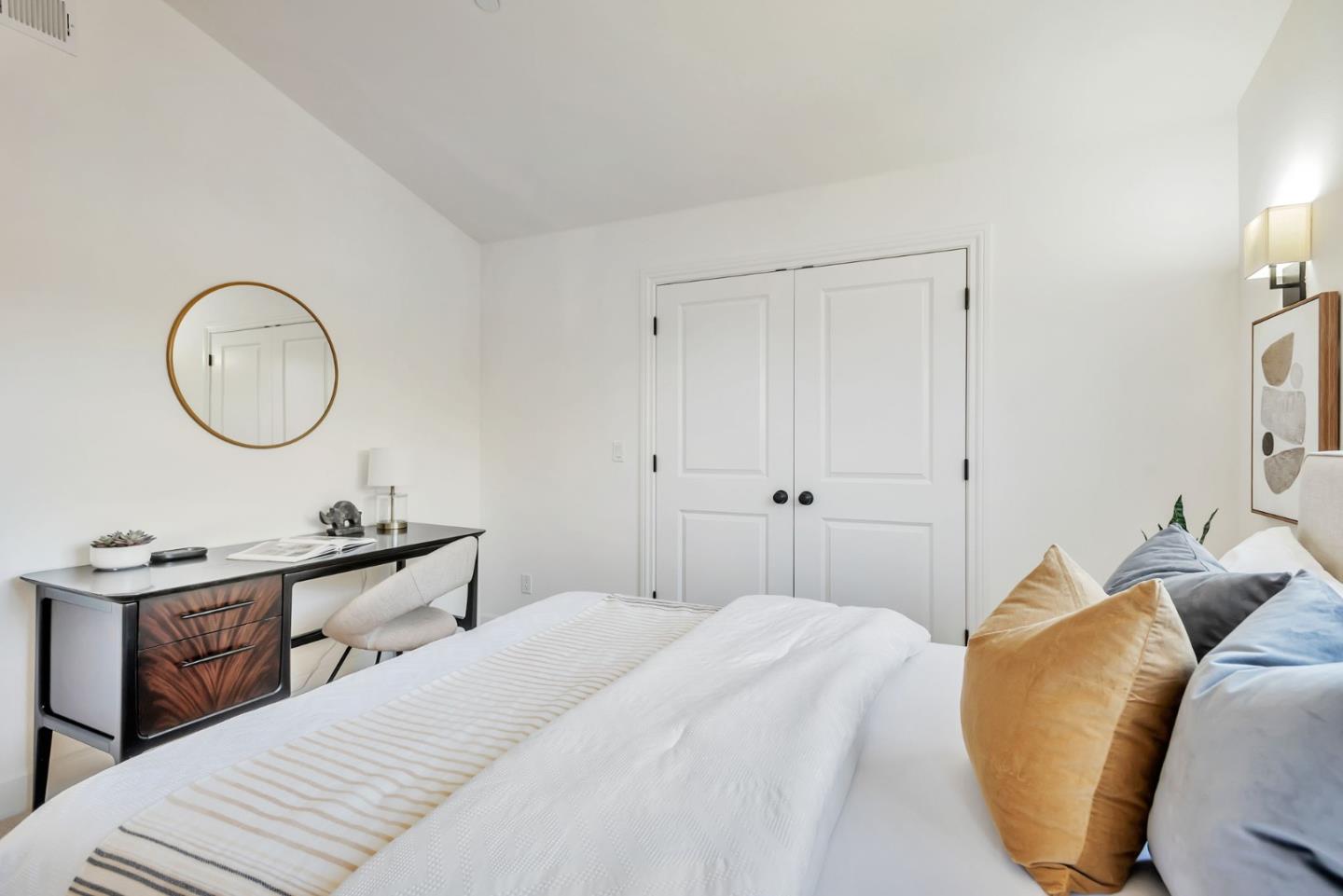 1601 Kentfield Avenue