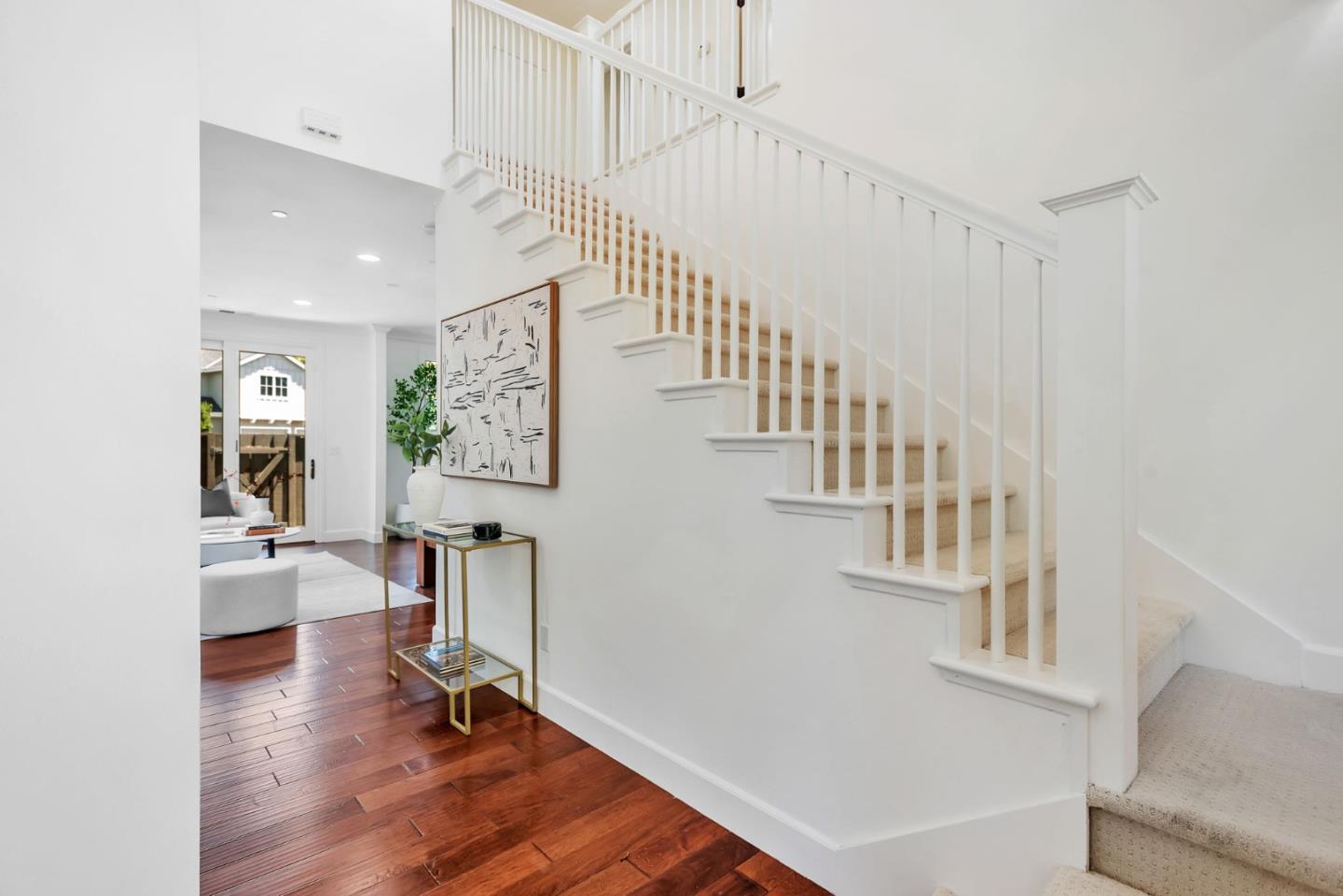 1601 Kentfield Avenue