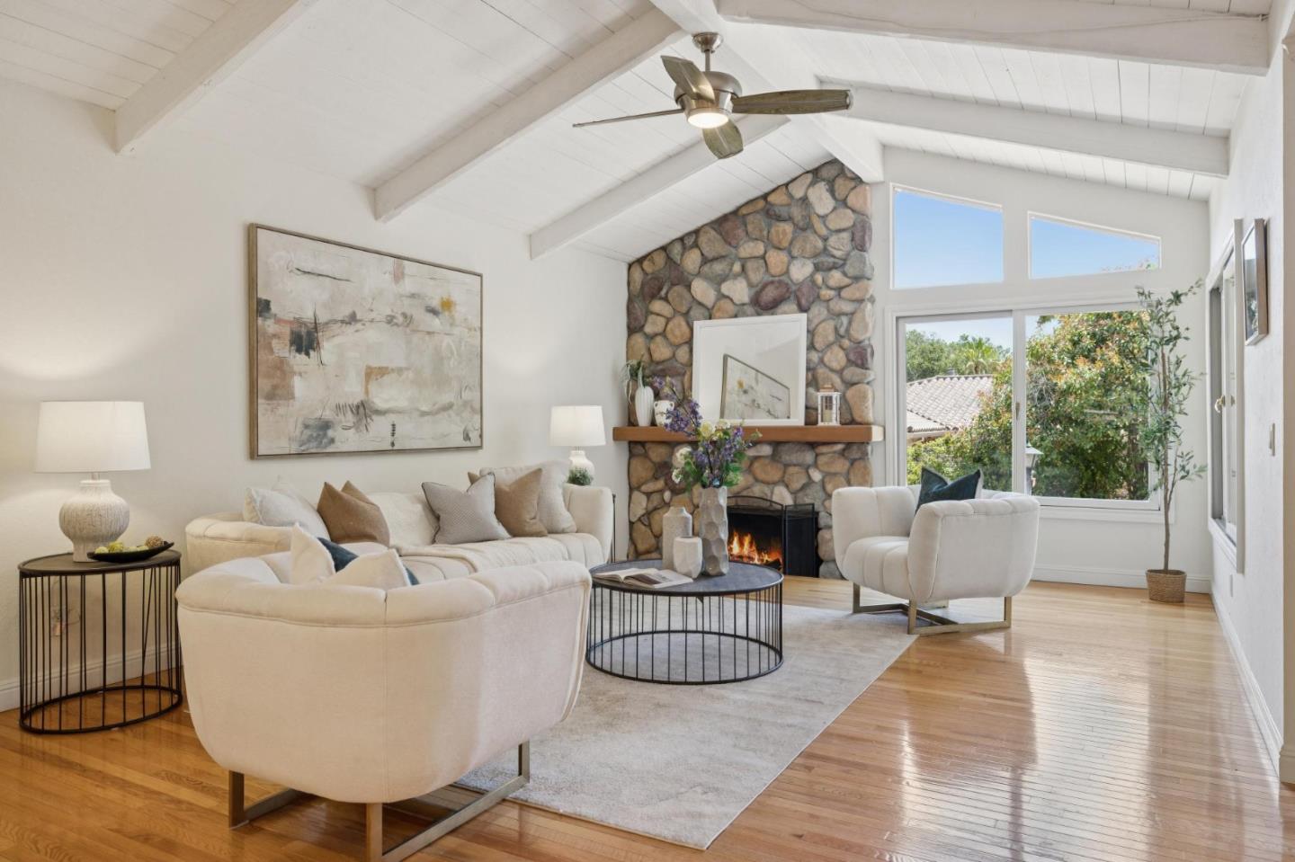 1045 Deanna Drive