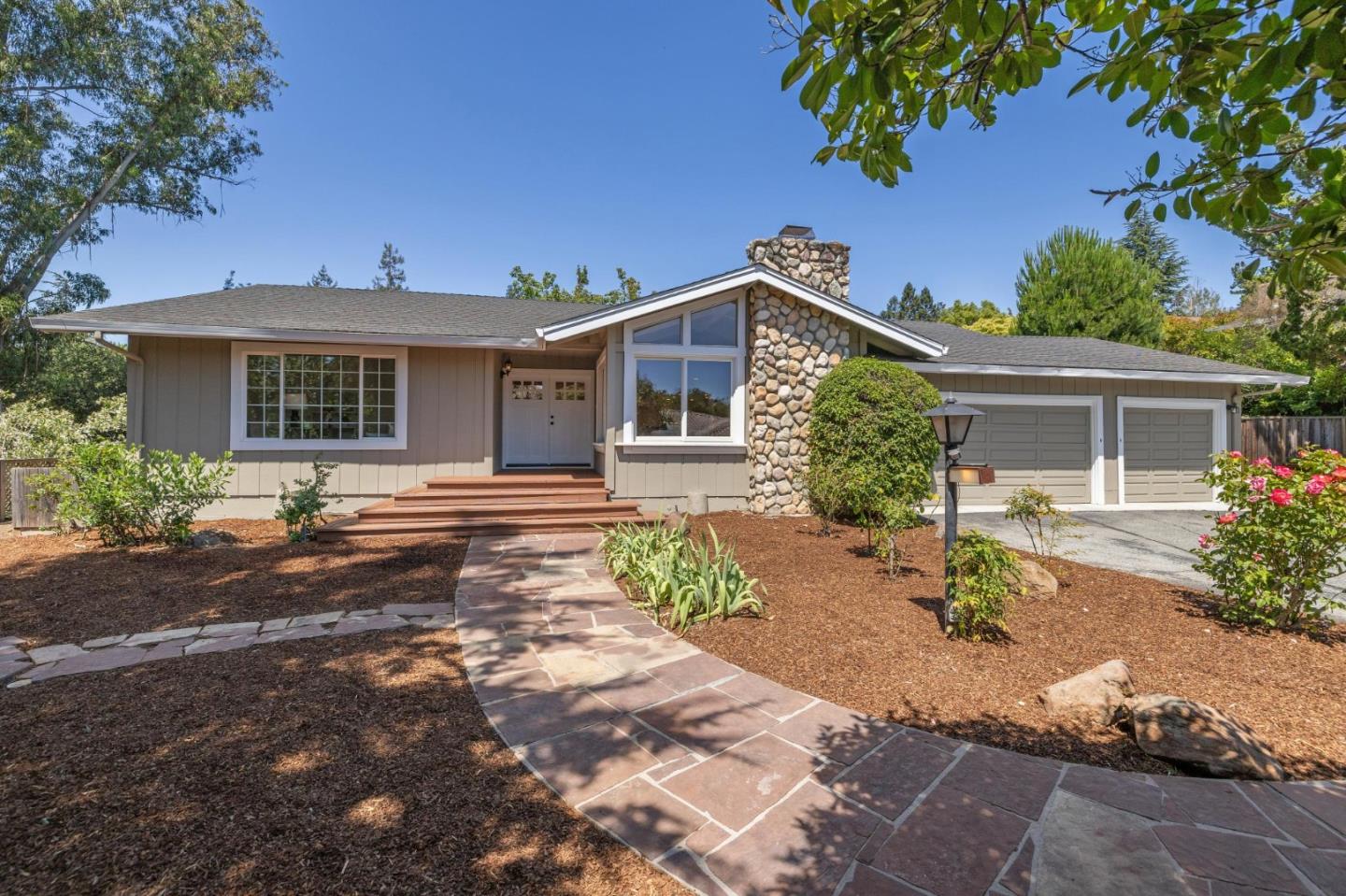 1045 Deanna Drive