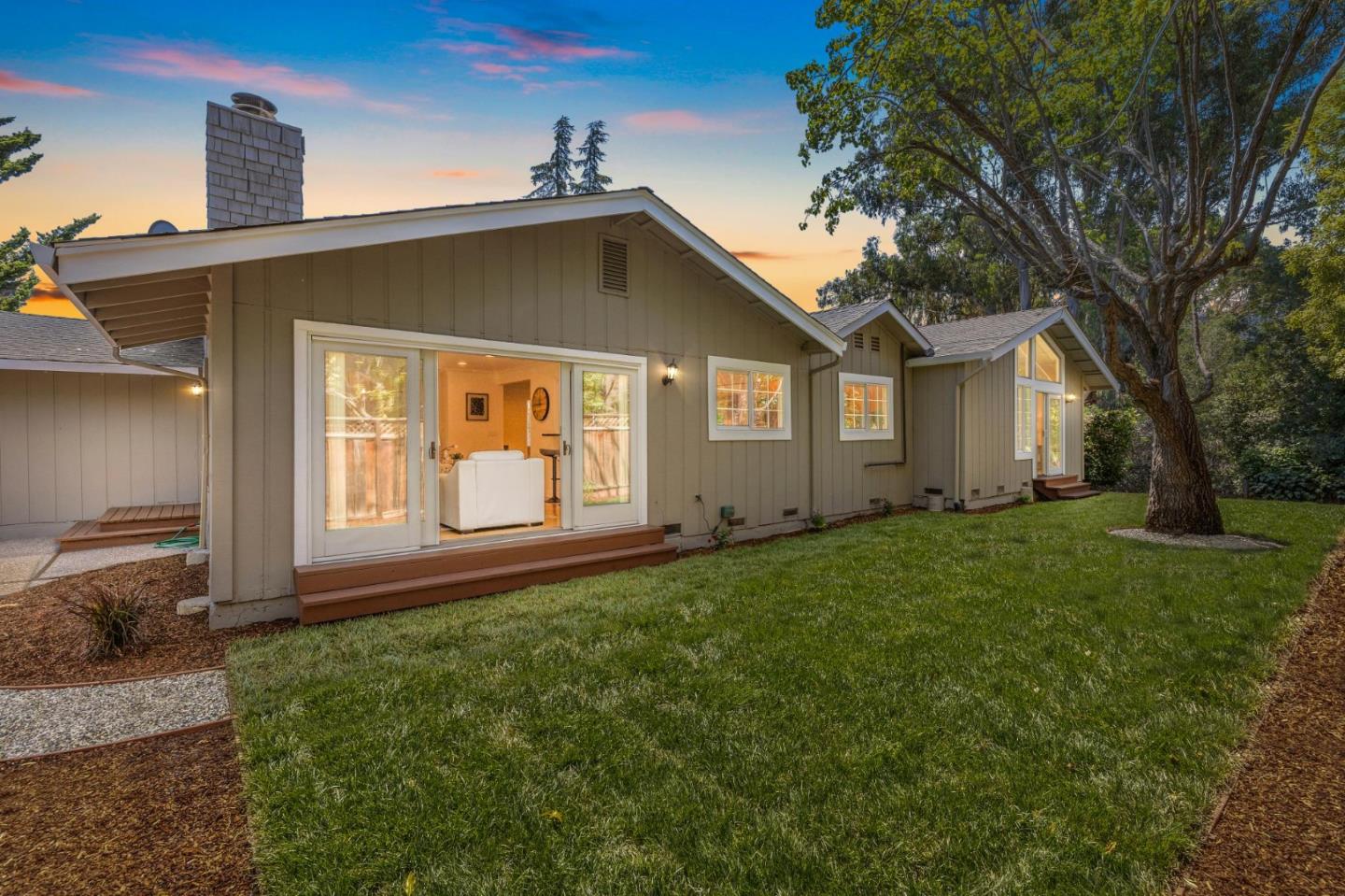 1045 Deanna Drive