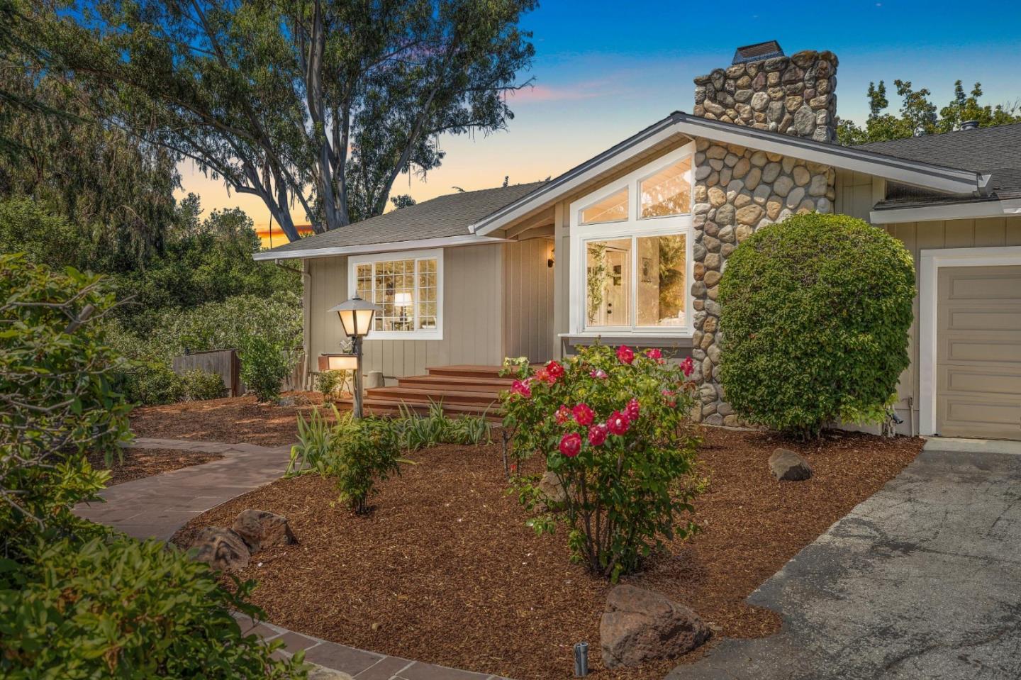1045 Deanna Drive
