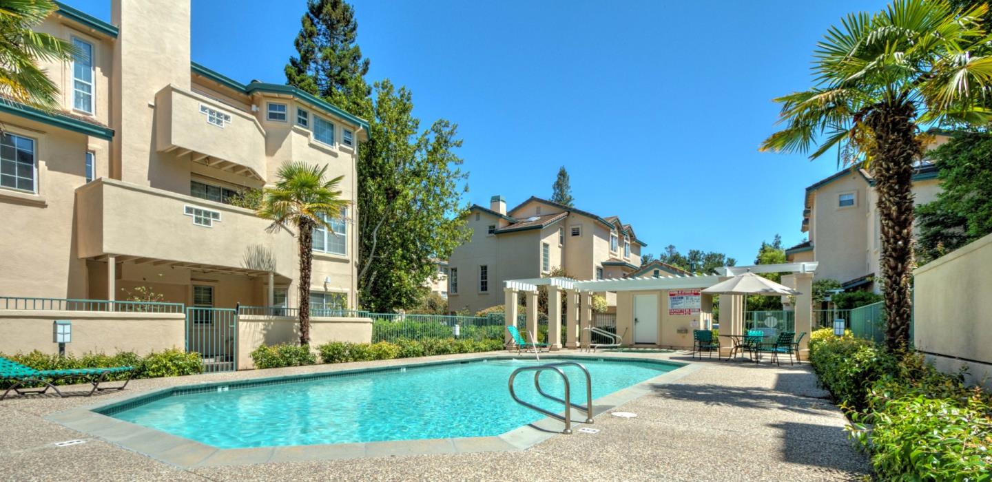 4173 El Camino Real, #49